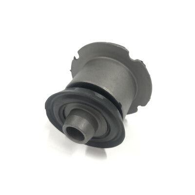 Opel Antara ab BJ 2006 Buchse Rahmen für Motorlage hinten...