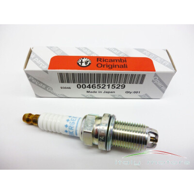 Alfa Romeo GT / 166 1,8 2,0 16V TS orig. Zündkerze Platin NGK BKR6EKPA 46521529
